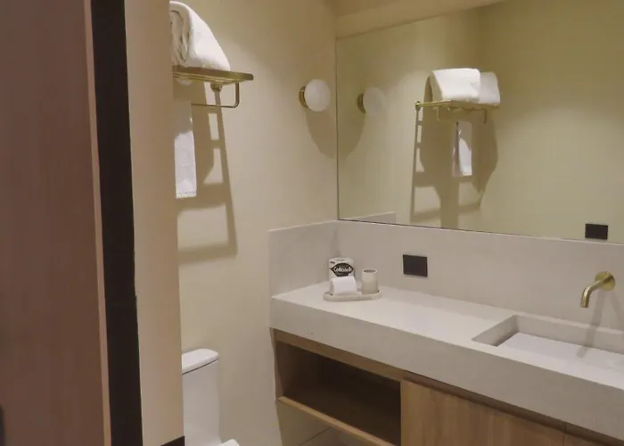 Park Life Lamartine 4*